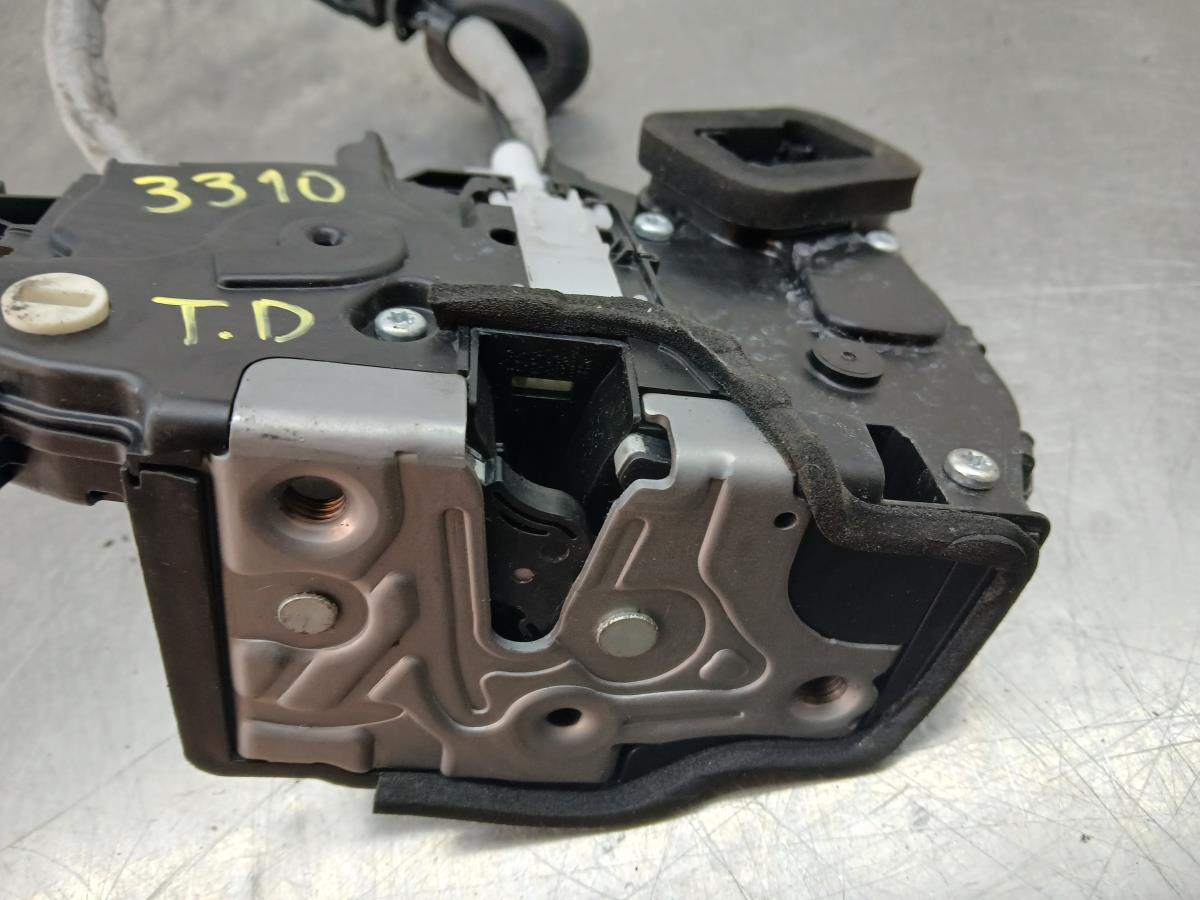 Cerradura / cierre puerta trasera derecha VOLKSWAGEN Polo (AW1) Imagem-2