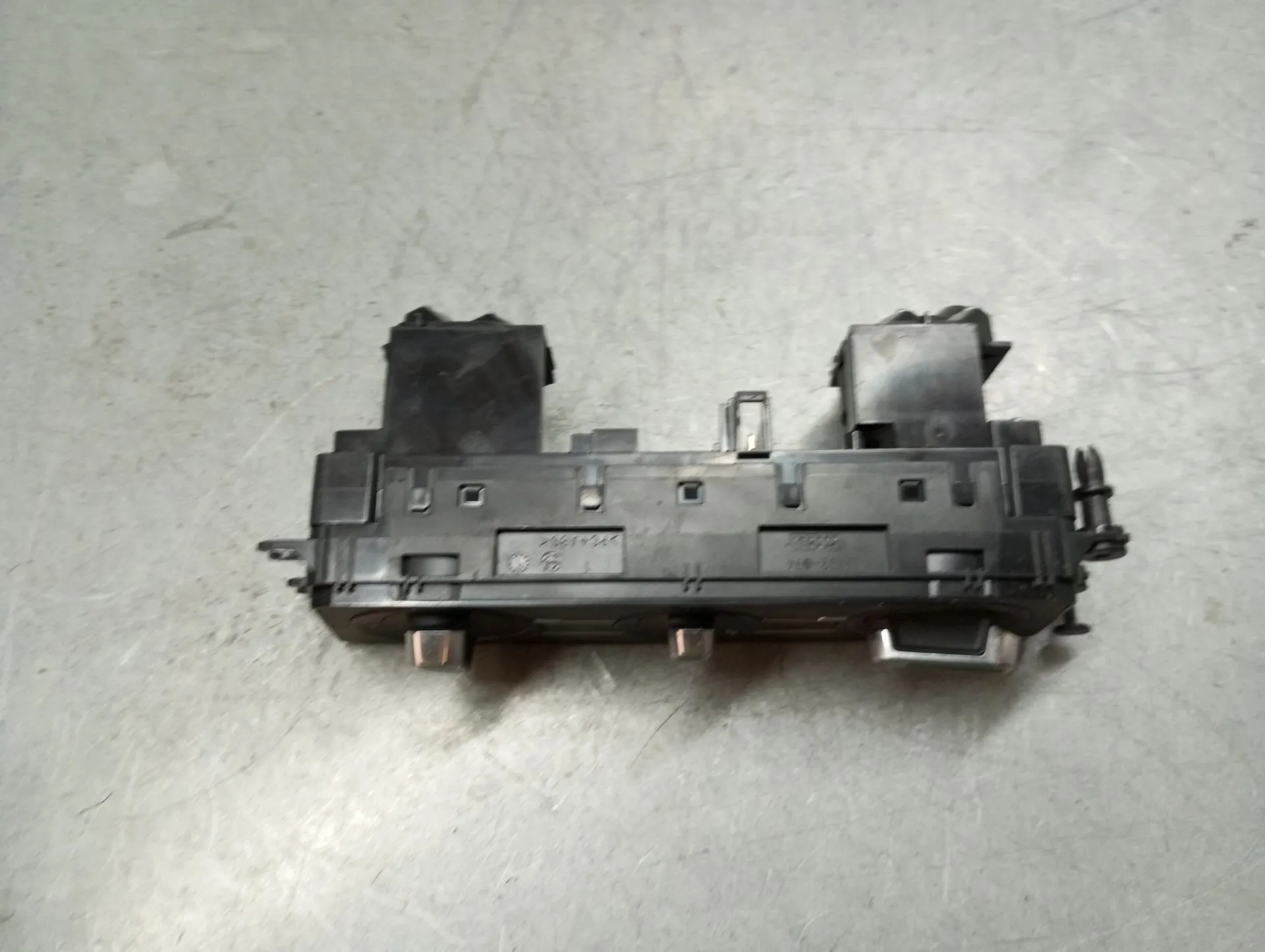 Climate control VOLKSWAGEN Polo (AW1) Imagem-2