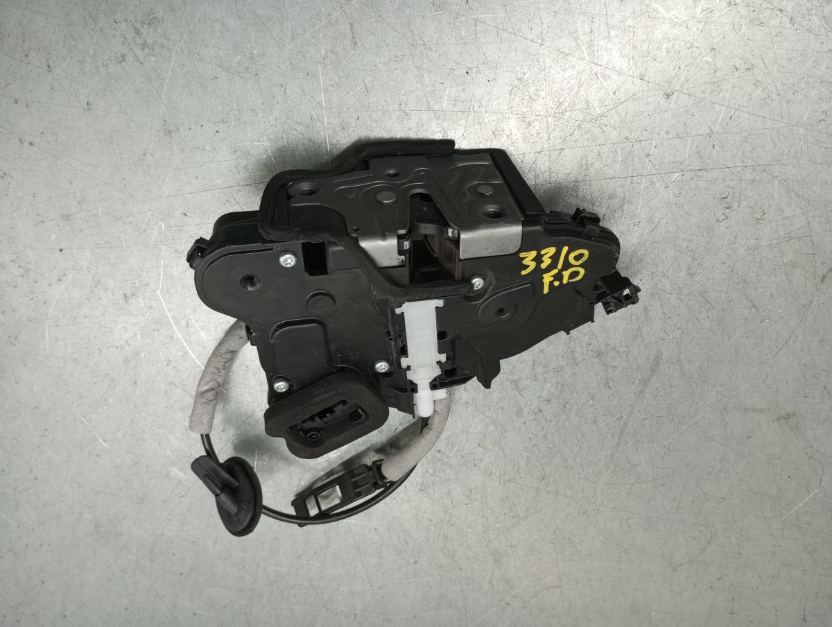 Serrure Avant Droite VOLKSWAGEN Polo (AW1)