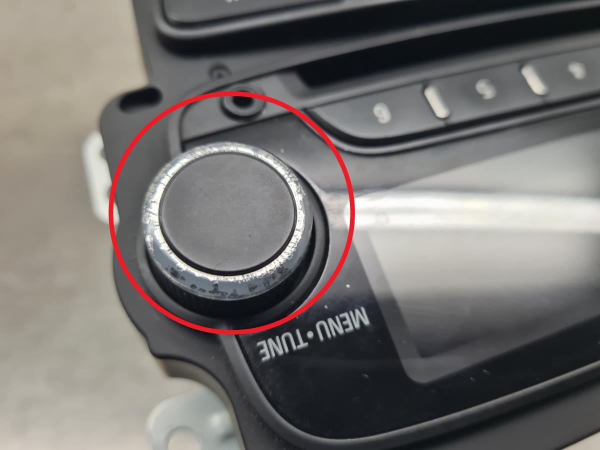 Rádio / auto-rádio OPEL Corsa E Imagem-10