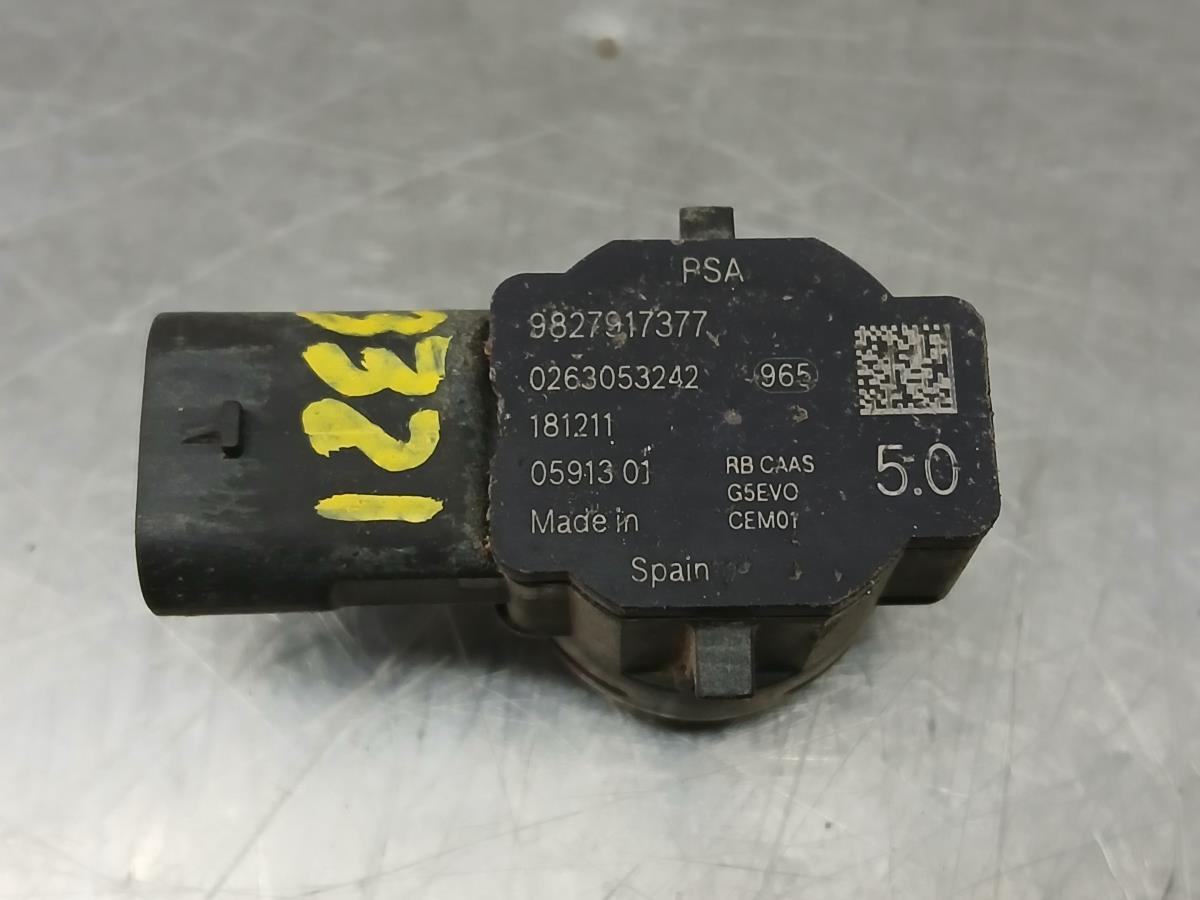 Sensor de estacionamento PEUGEOT 3008 II (M_) Imagem-1