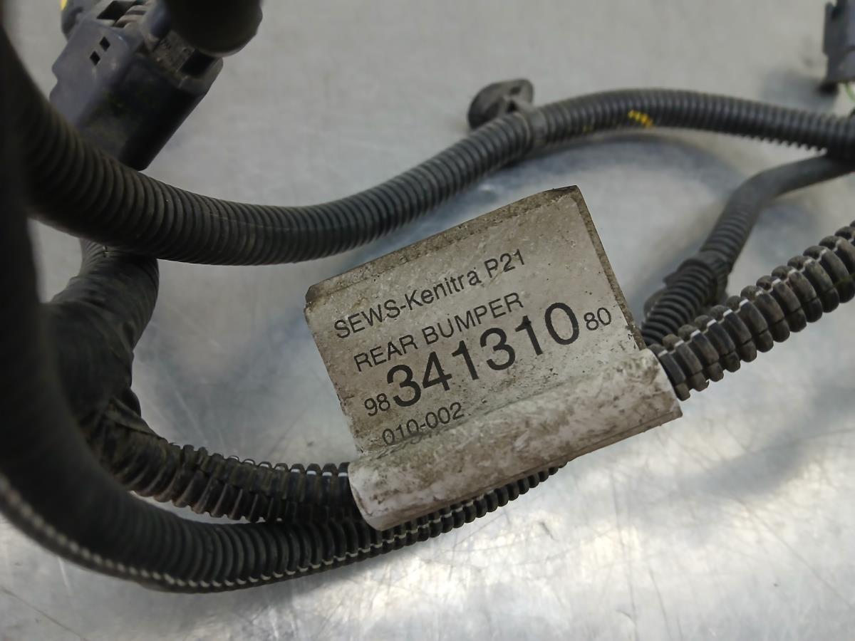 Rear bumper installation PEUGEOT 208 II Imagem-1