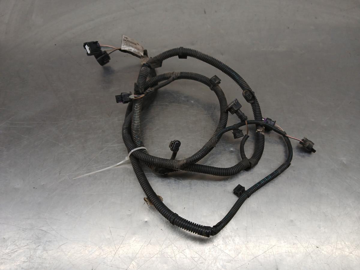 Rear bumper installation RENAULT Megane IV Grandtour (K9A/M_)