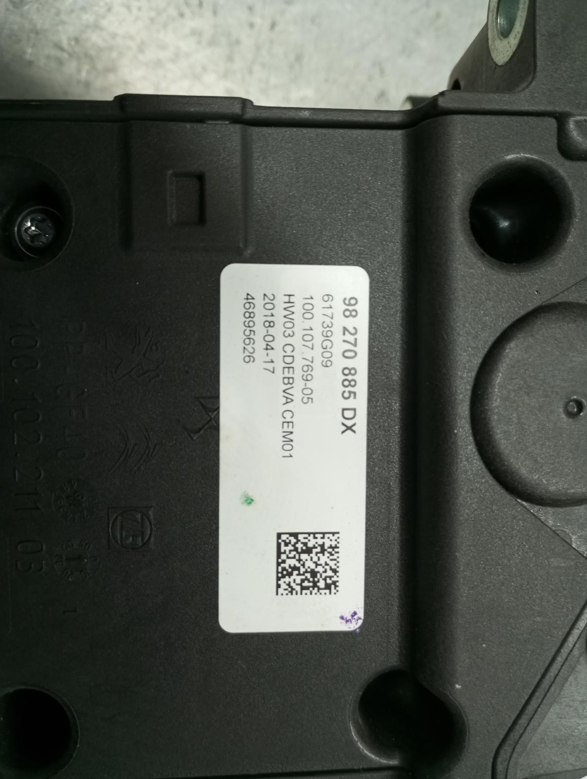 Gear selector PEUGEOT 308 SW II Imagem-8