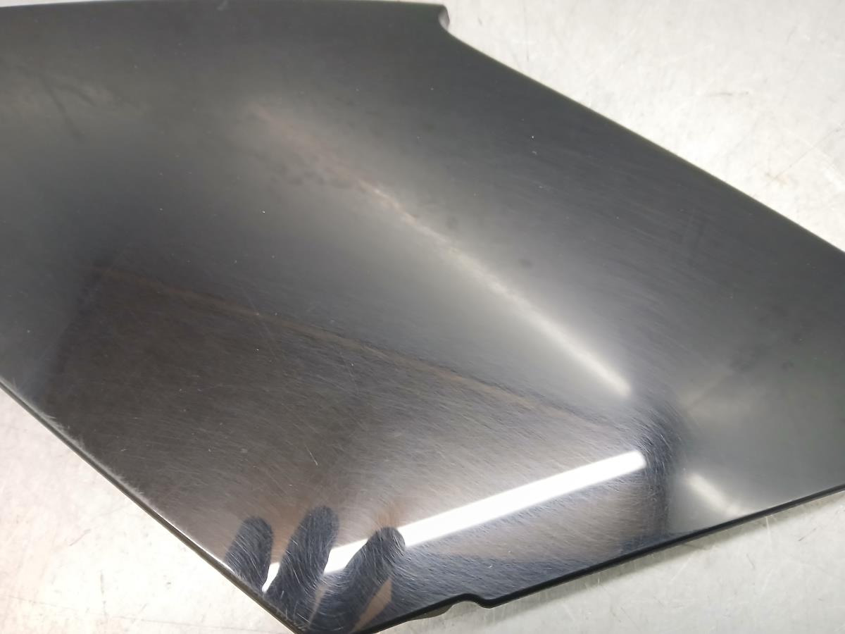 Friso painel esquerdo RENAULT Megane IV Grandtour (K9A/M_) Imagem-2