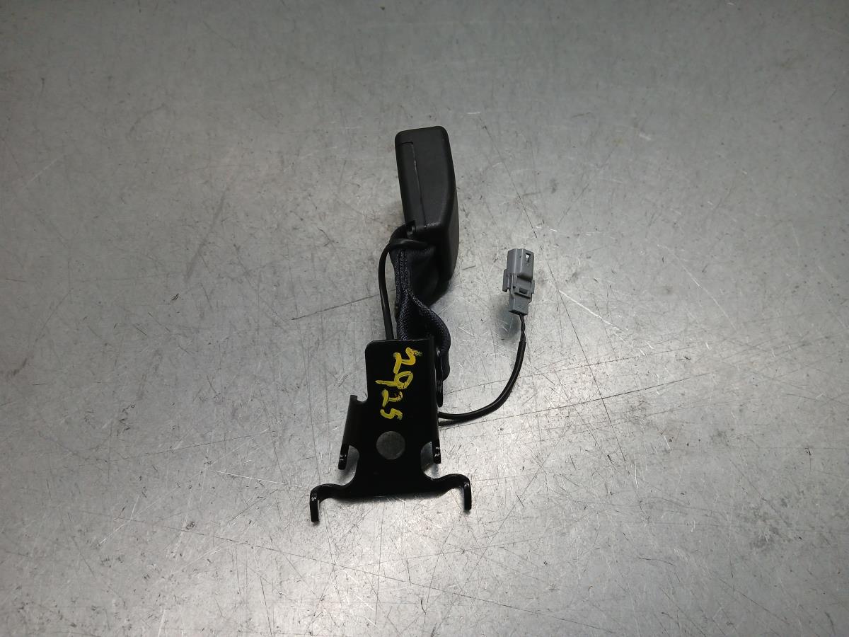 Hebilla de cinturón trasero derecho RENAULT Megane IV (B9A/M_)