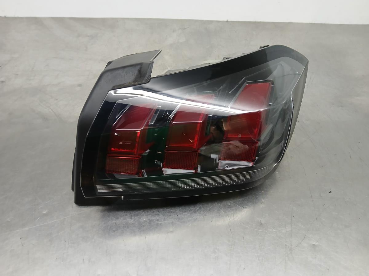 Feu arrière Droite PEUGEOT 208 II