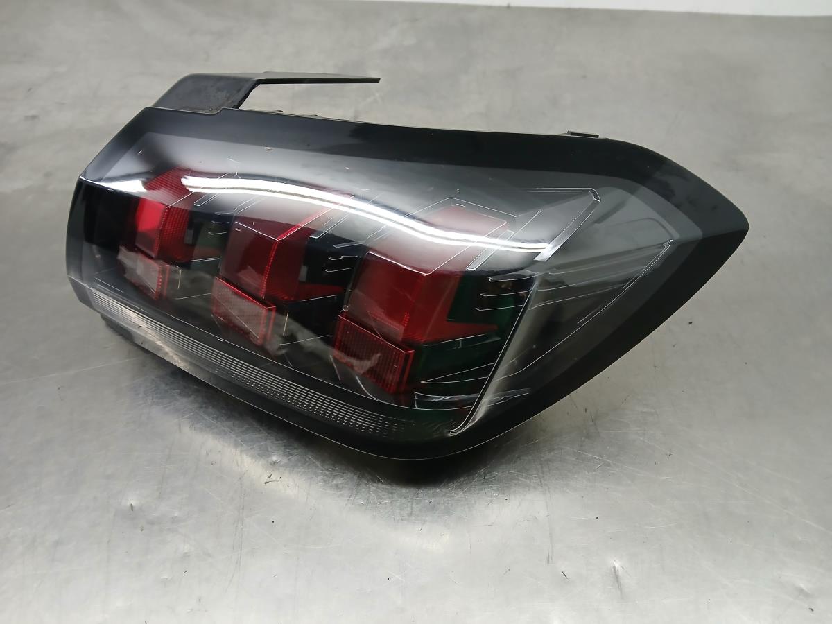 Feu arrière Droite PEUGEOT 208 II Imagem-1