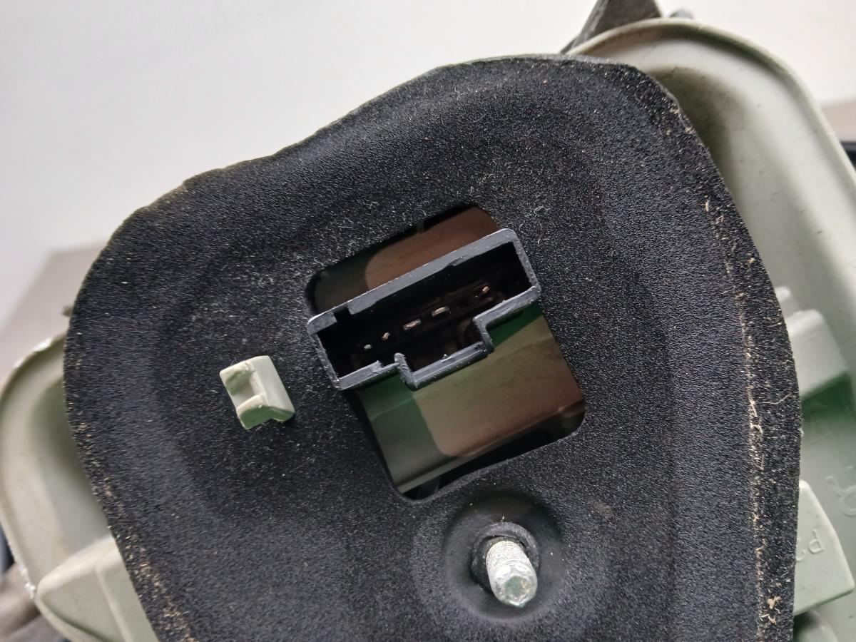 Feu arrière Droite PEUGEOT 208 II Imagem-7