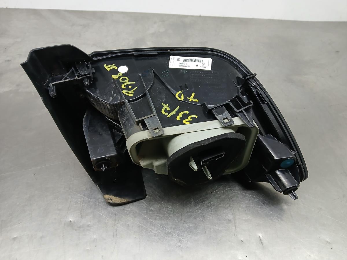 Feu arrière Droite PEUGEOT 208 II Imagem-6