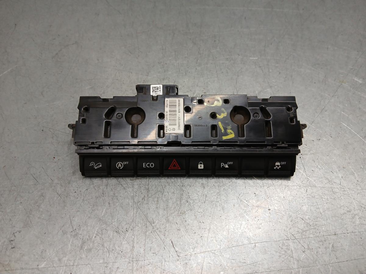 Botão / interruptor 4 piscas DACIA Duster (HM_)