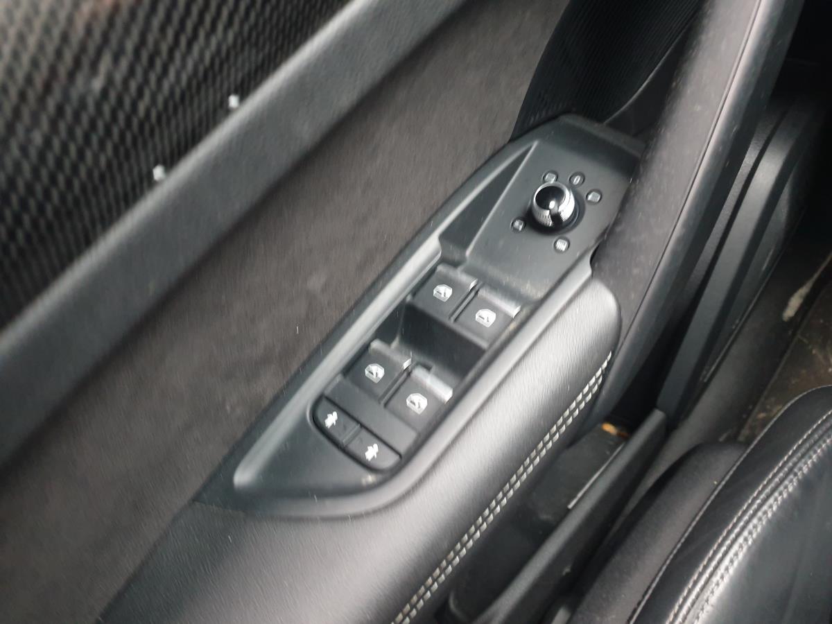 Commande / interrupteur lève-vitre Avant gauche AUDI Q5 (FYB, FYG)