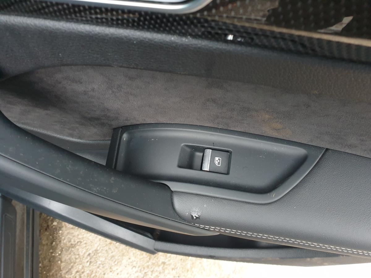 Commande / interrupteur lève-vitre Arrière Droite AUDI Q5 (FYB, FYG)