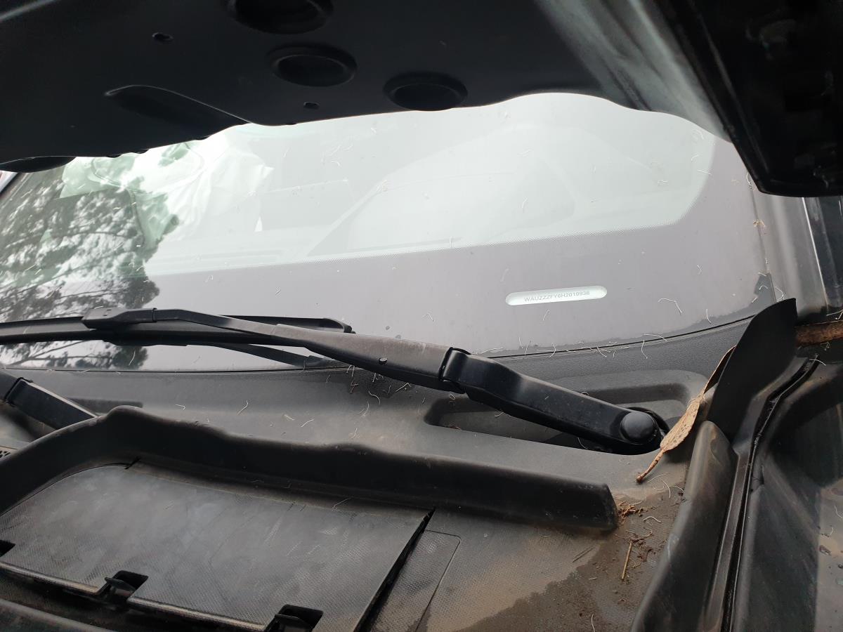 Windscreen wiper arm Left front AUDI Q5 (FYB, FYG)