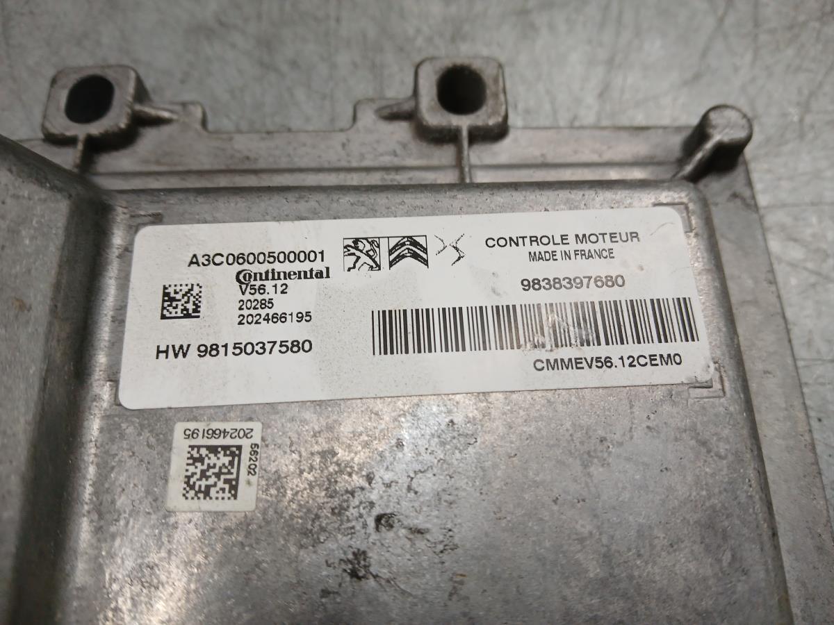 Centralina motor / ECU PEUGEOT 208 II Imagem-4