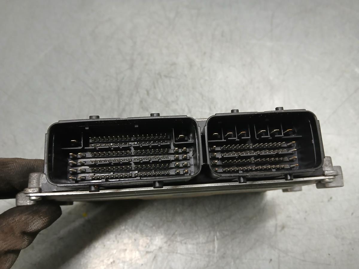Centralina motor / ECU PEUGEOT 208 II Imagem-3