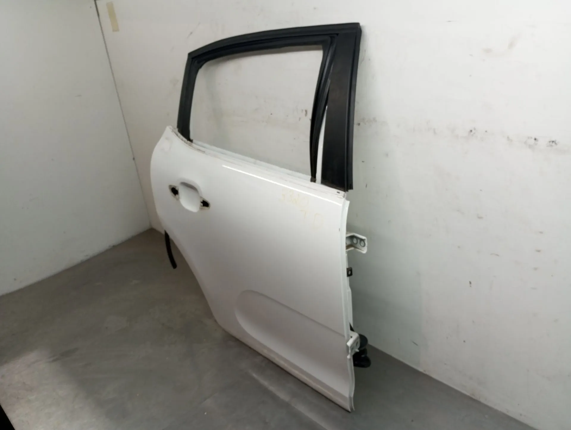 Right rear door CITROËN C3 III (SX) Imagem-2