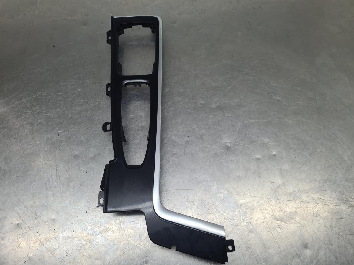 Moulure tableau de bord VOLVO V90 II (235)