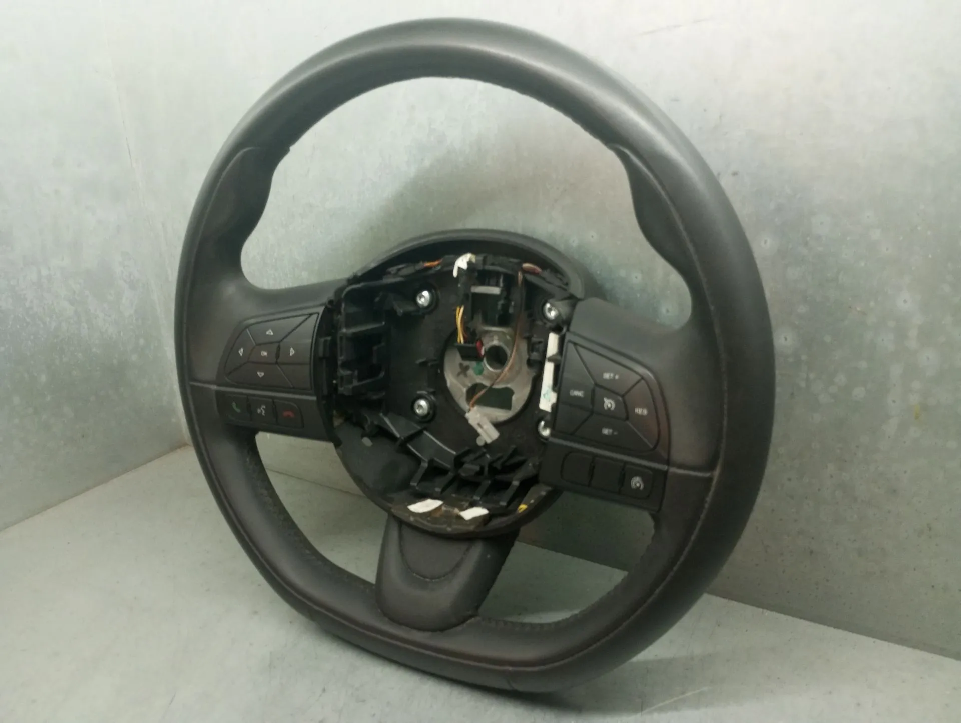 Volante FIAT 500X (334_) Imagem-2