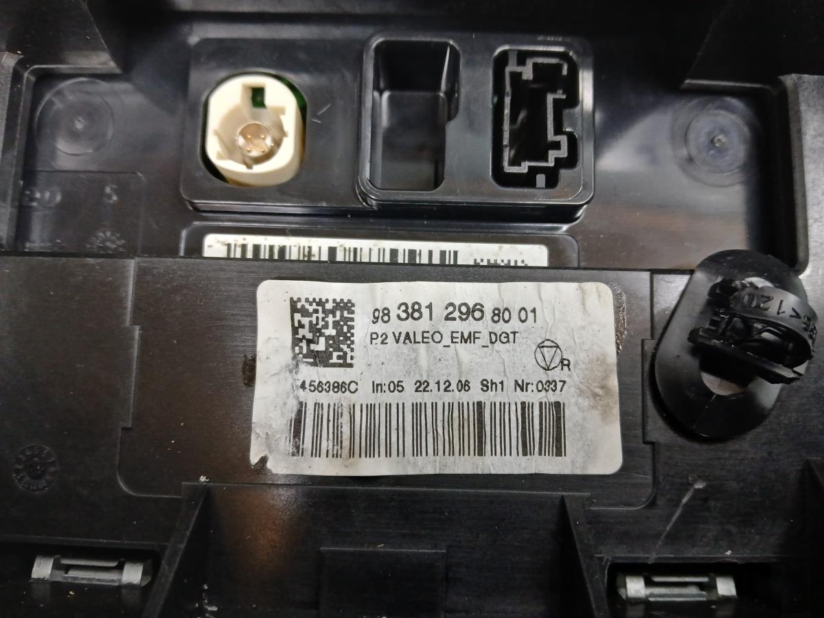 Kit Auto-rádio PEUGEOT 2008 II (U_) Imagem-10