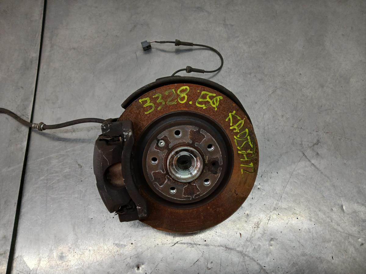 Mangueta delantera izquierda RENAULT Kadjar (HA_, HL_)