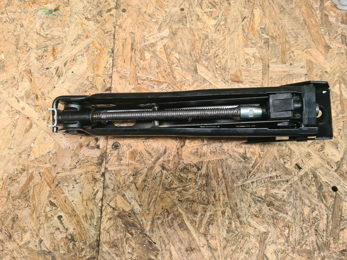 Macaco OPEL Corsa E Imagem-1