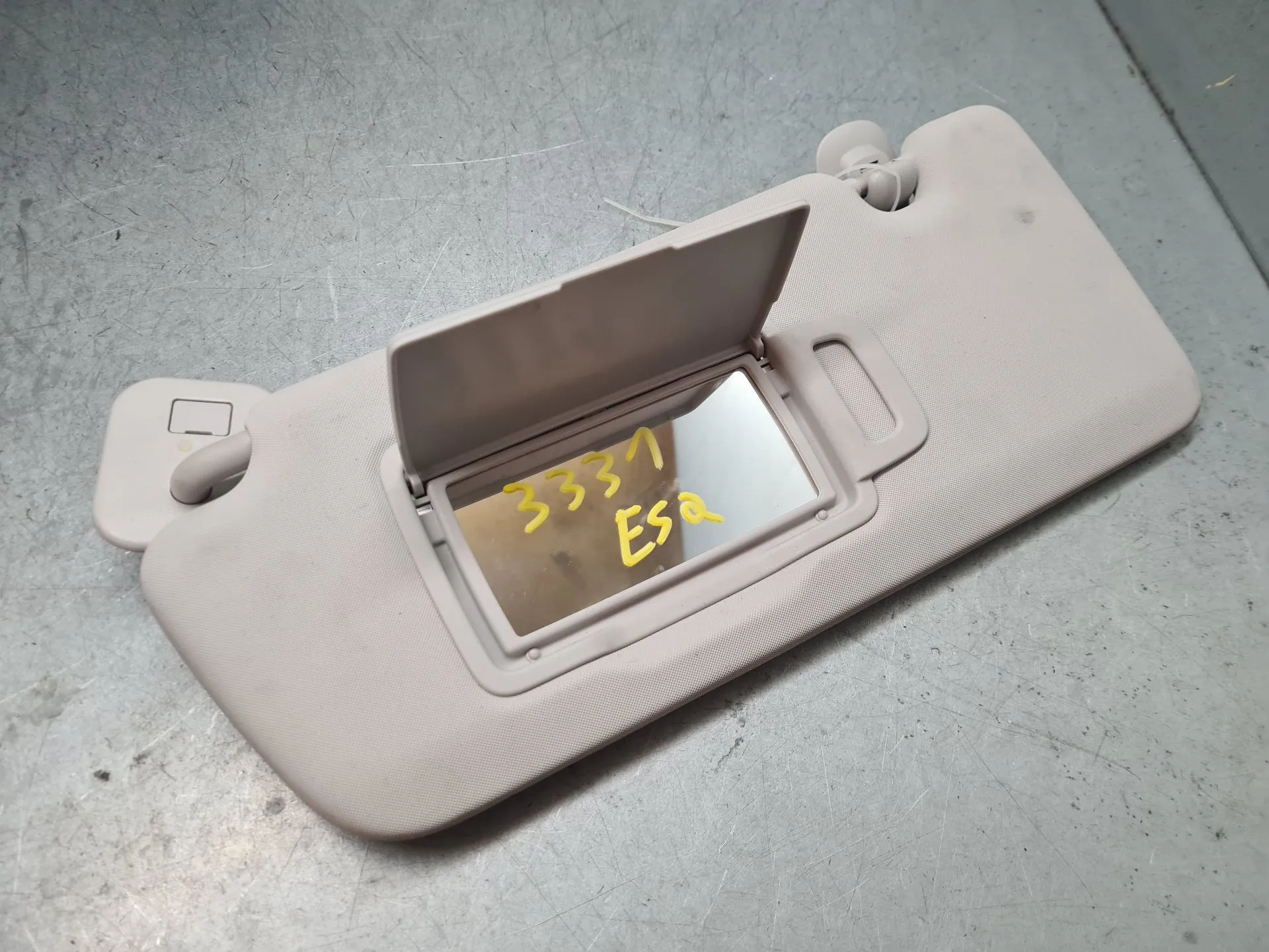 Pála de sol esquerda RENAULT Clio V (BF_)