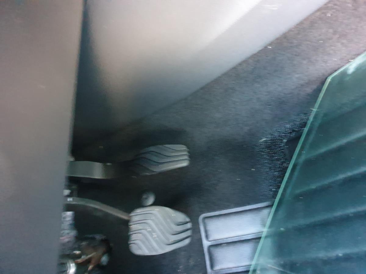 Pédale d'accélérateur RENAULT Clio V (BF_)