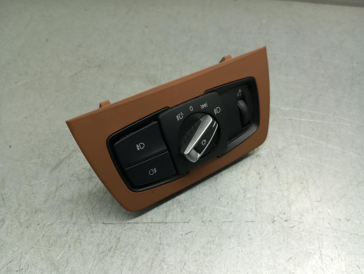 Light switch BMW 4 Gran Coupe (F36) Imagem-1