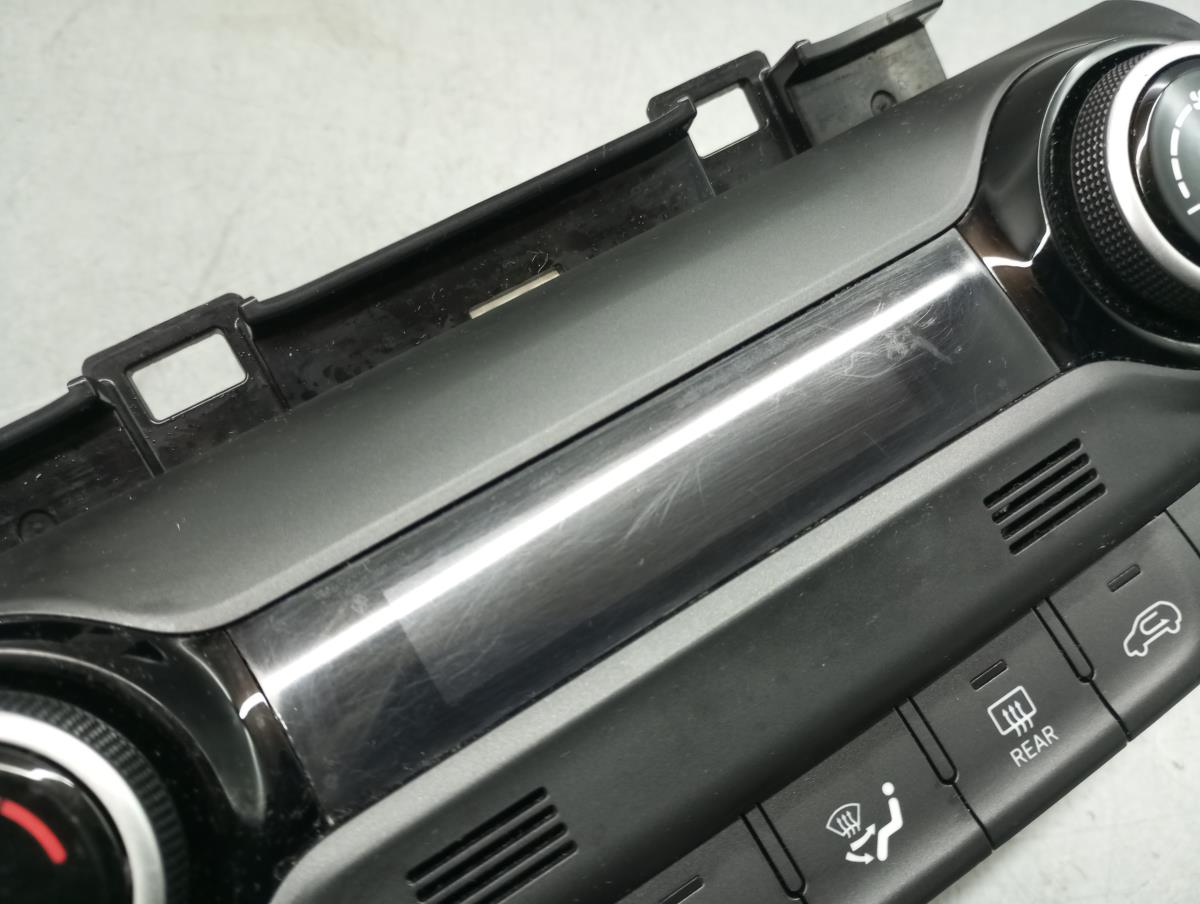 Climate control HYUNDAI Kauai (OS) Imagem-2