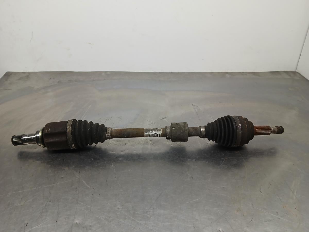 Semiasse anteriore sinistro RENAULT Clio IV (BH_)