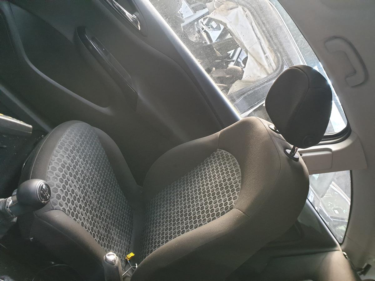 Set di sedili OPEL Corsa E