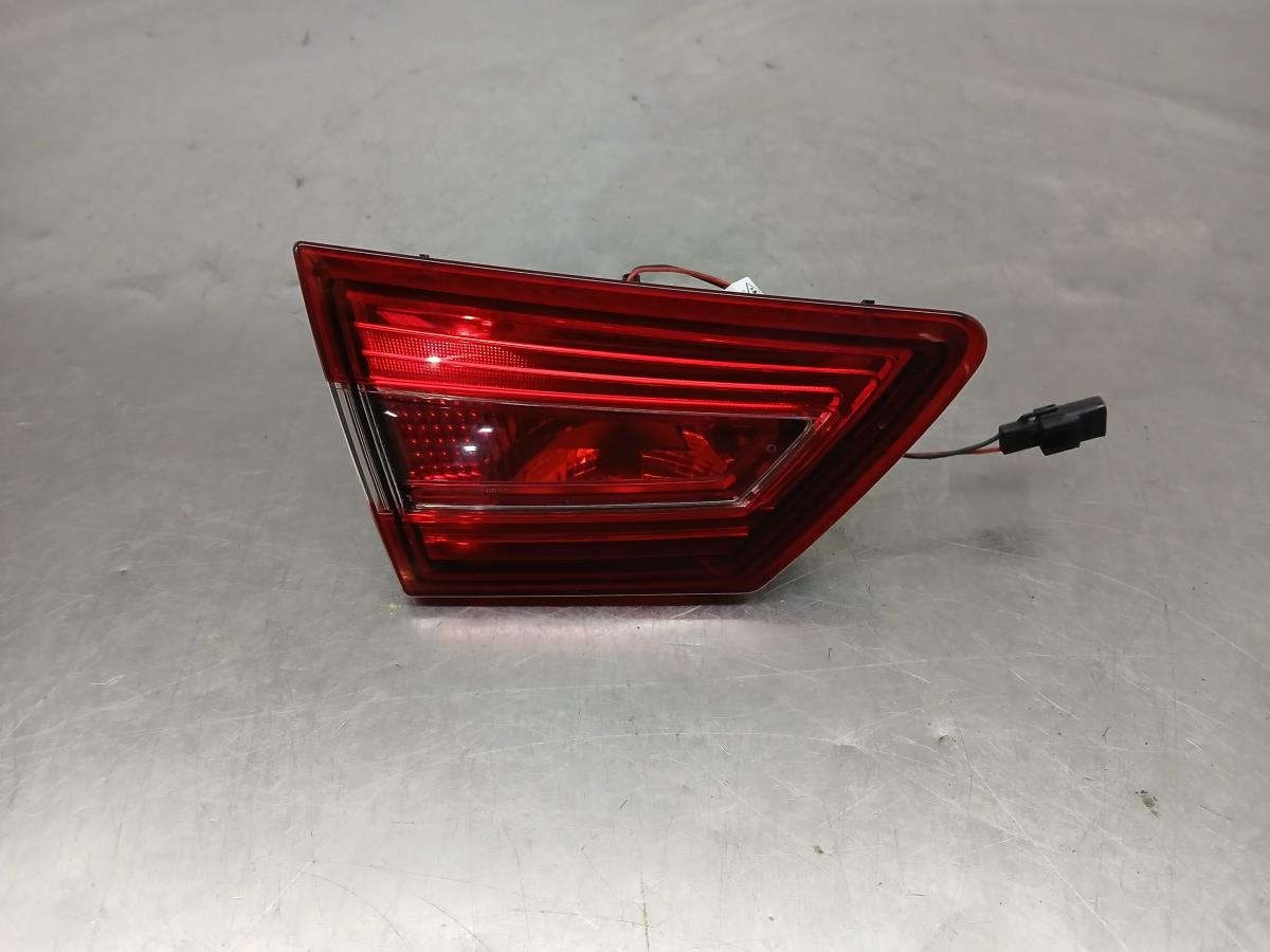 Feu de coffre Gauche RENAULT Clio IV (BH_)