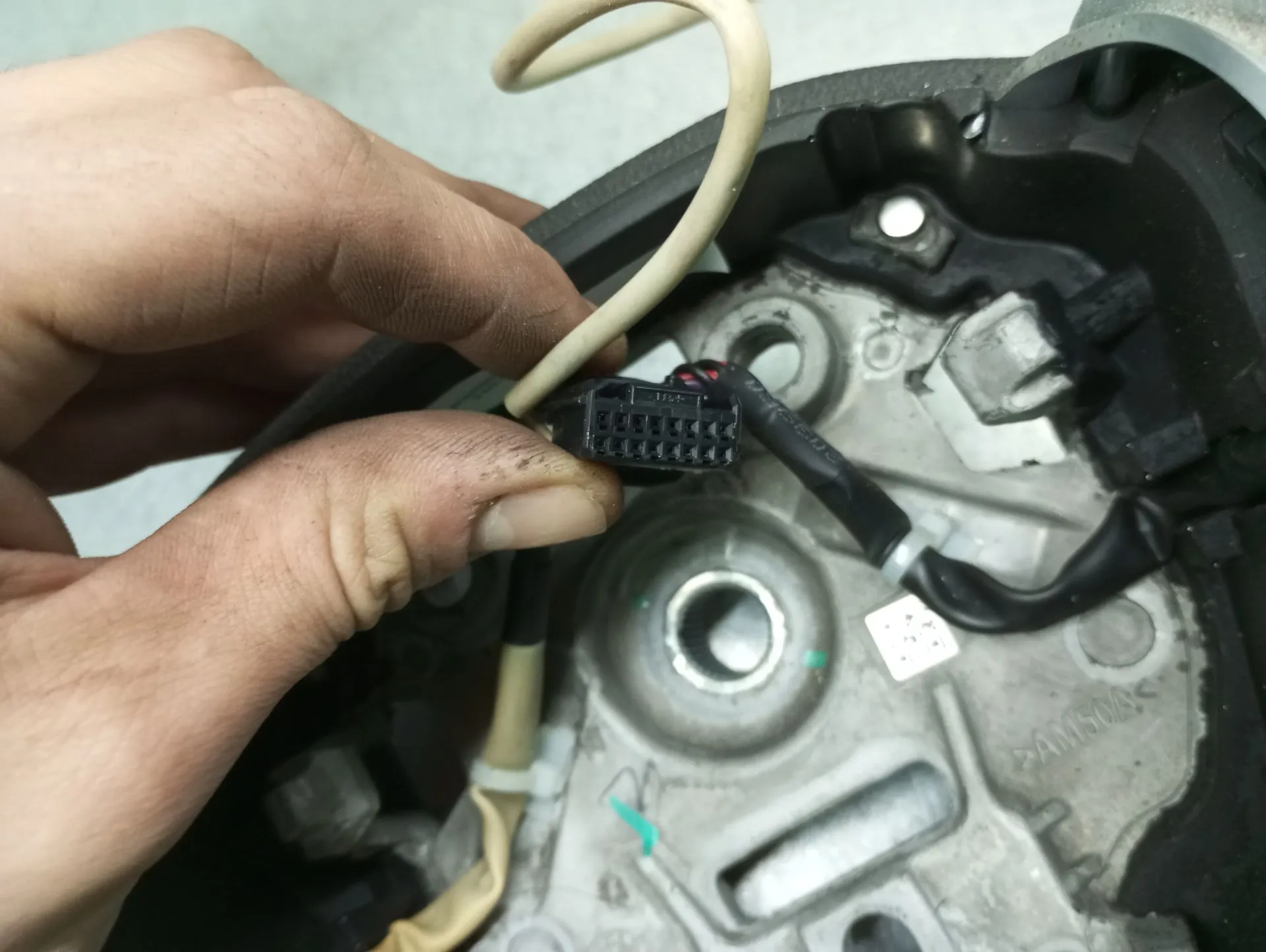 Volante DACIA Spring Imagem-2