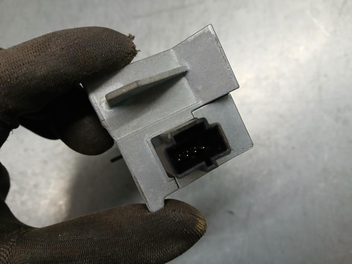 Steering wheel lock FORD C-Max II (DXA/CB7, DXA/CEU) Imagem-3