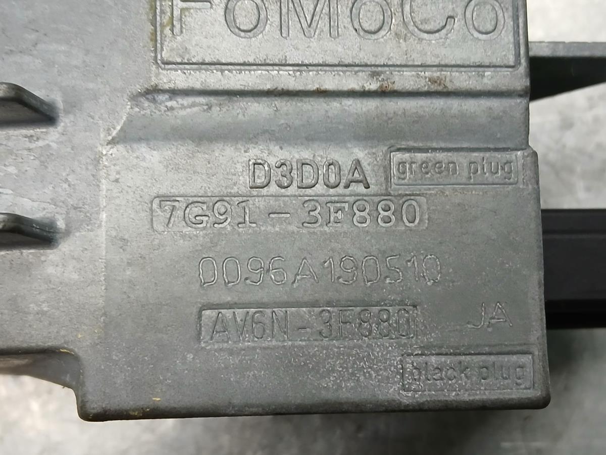 Steering wheel lock FORD C-Max II (DXA/CB7, DXA/CEU) Imagem-4