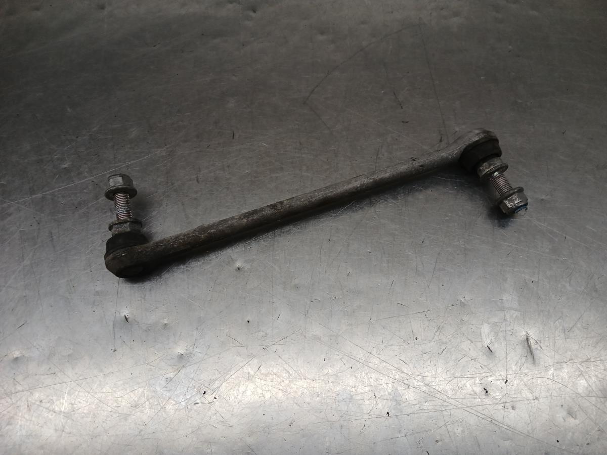 Tie rods / stabilizer links NISSAN Micra V (K14) Imagem-1