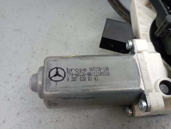 Elevador vidros frente esquerdo MERCEDES-BENZ Classe E Coupé (C207) Imagem-3