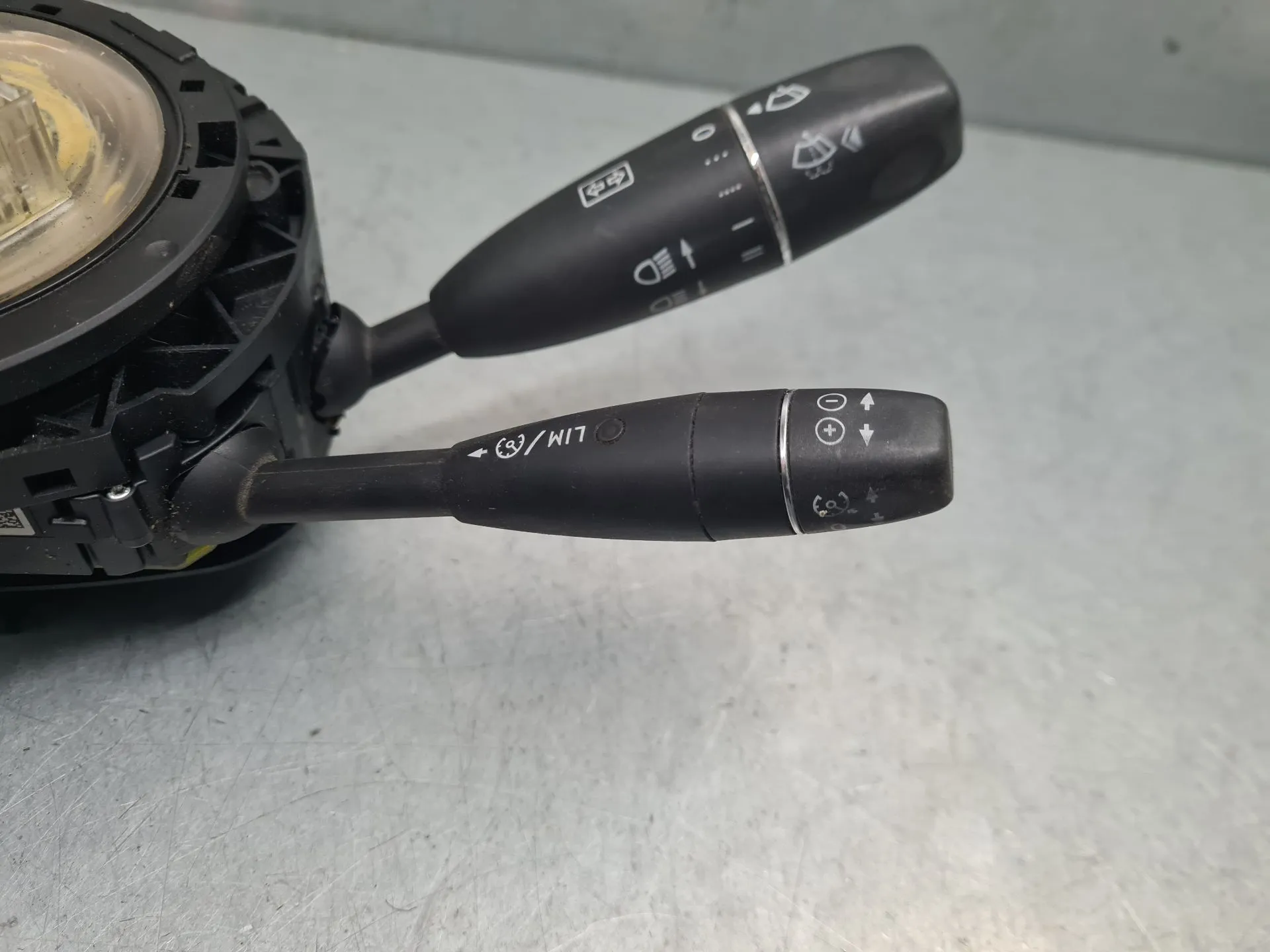 Cintura airbag MERCEDES-BENZ Classe E Coupé (C207) Imagem-3