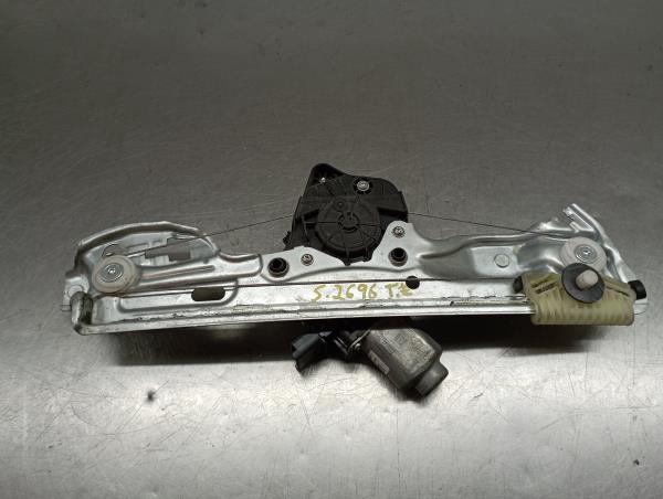 Elevalunas trasero izquierdo RENAULT Megane IV (B9A/M_)