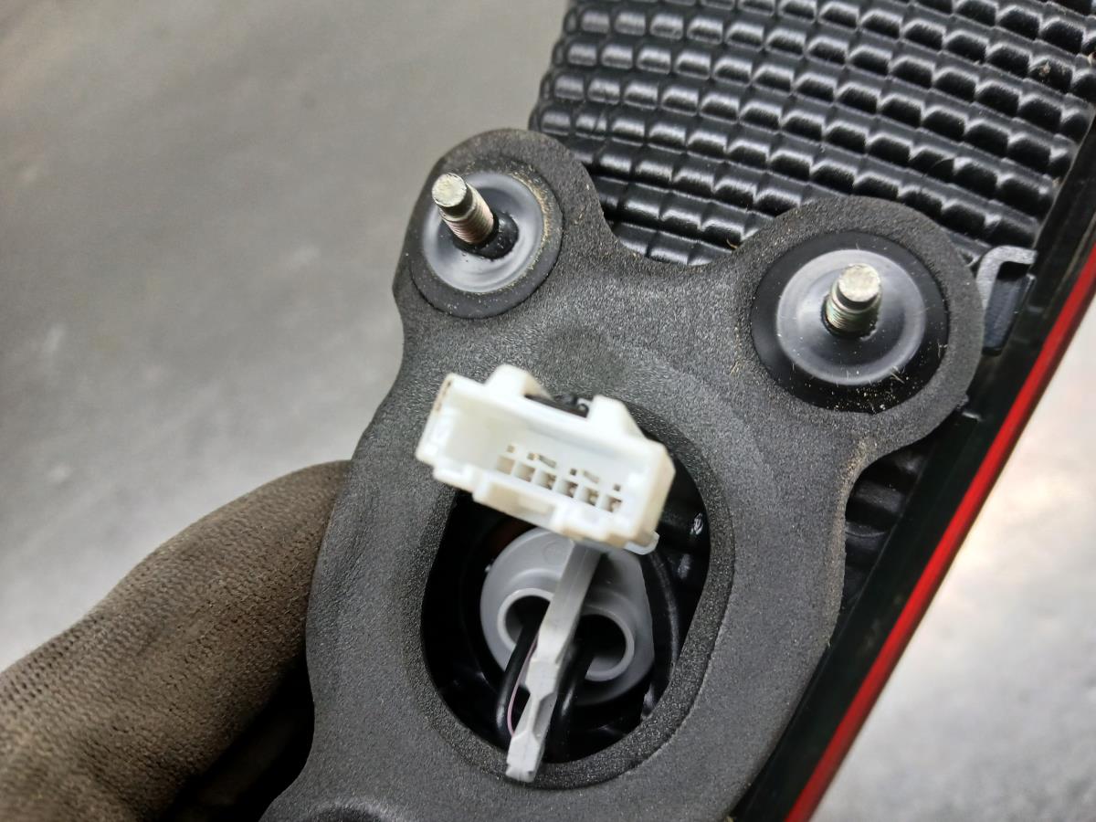 Fanale Destro Baule HYUNDAI Kauai (OS) Imagem-6