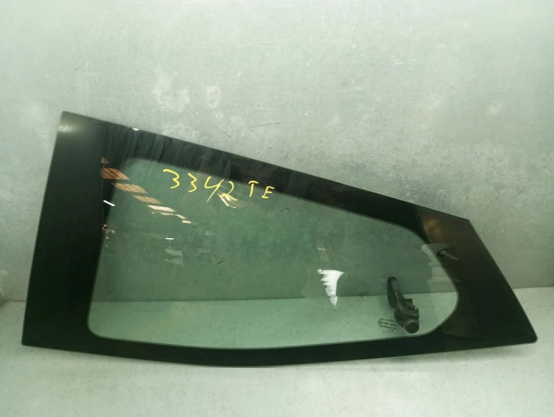 Vitre porte arrière gauche TOYOTA Aygo (_B4_) Imagem-1