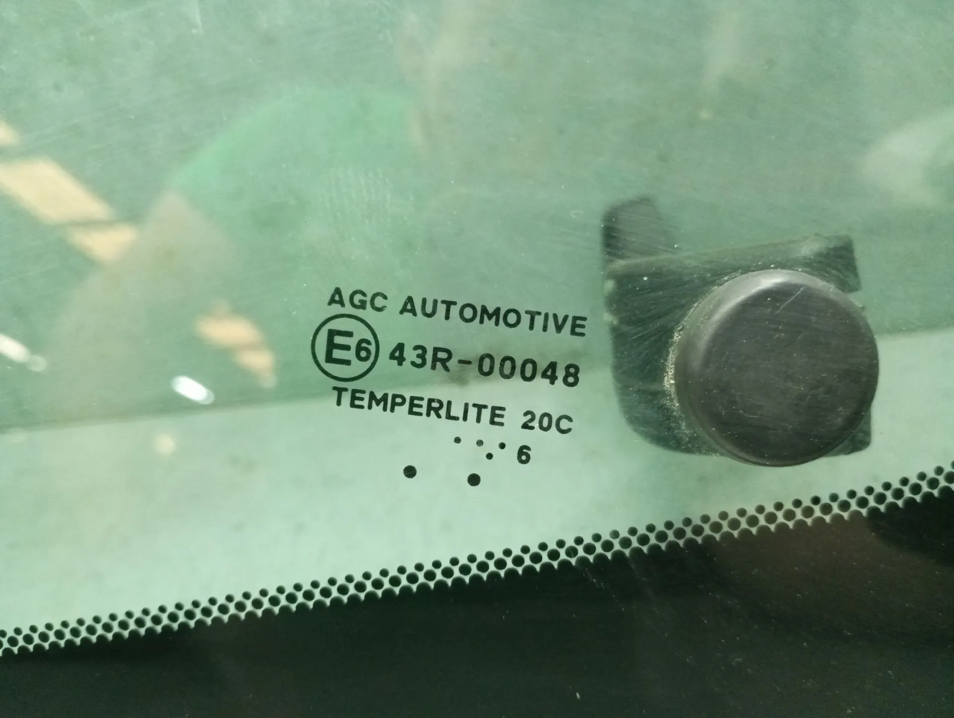 Vitre porte arrière gauche TOYOTA Aygo (_B4_) Imagem-3