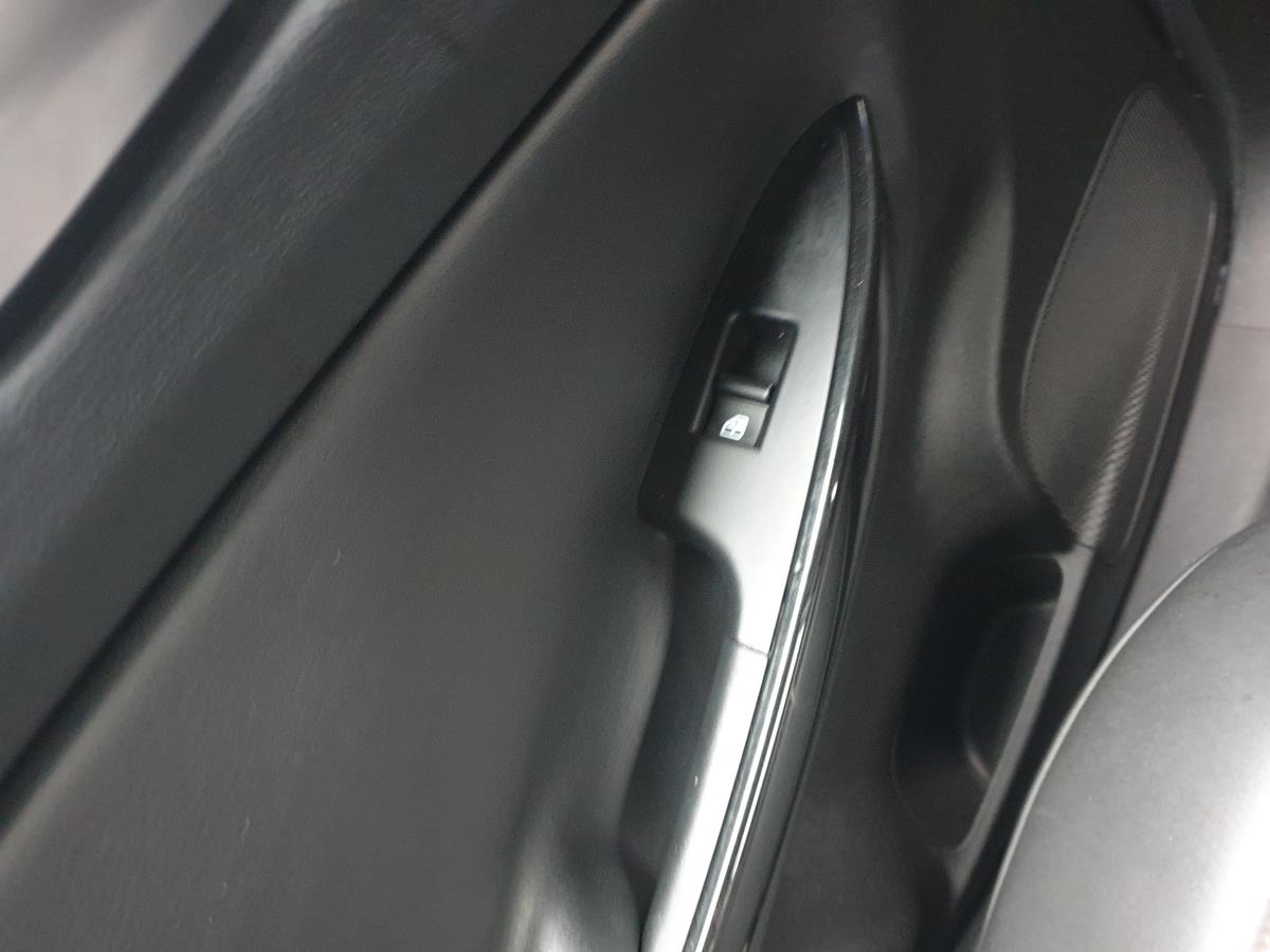 Comando / botão / interruptor vidros trás esquerdo ALFA ROMEO Giulietta (940_)