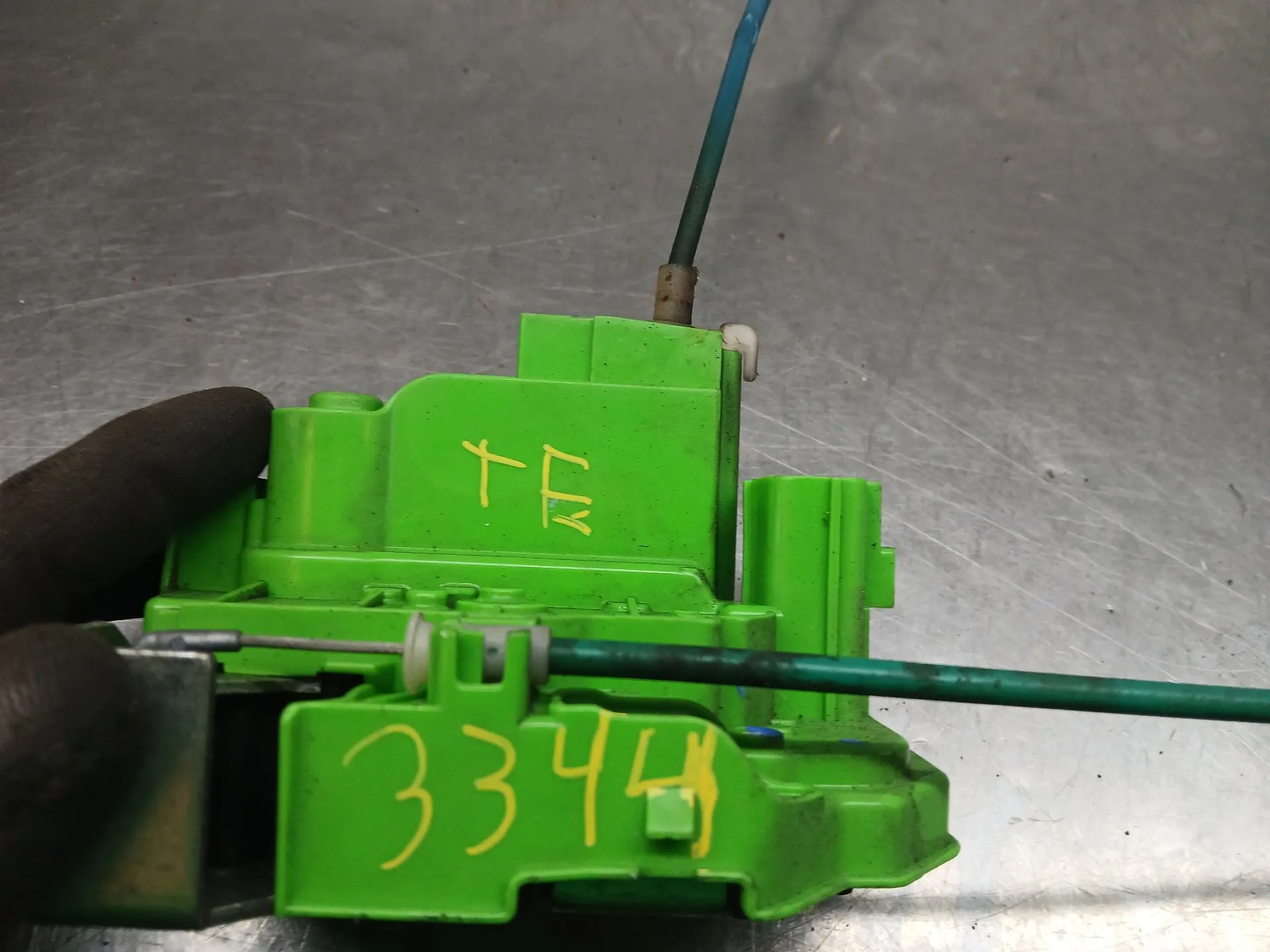 Serratura / chiusura posteriore Sinistra ALFA ROMEO Giulietta (940_) Imagem-1