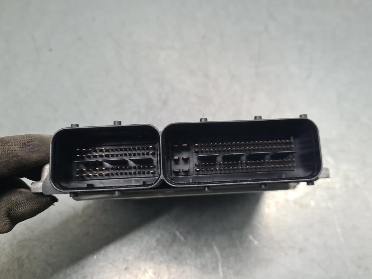 Centralina motor / ECU SEAT Arona (KJ7) Imagem-3