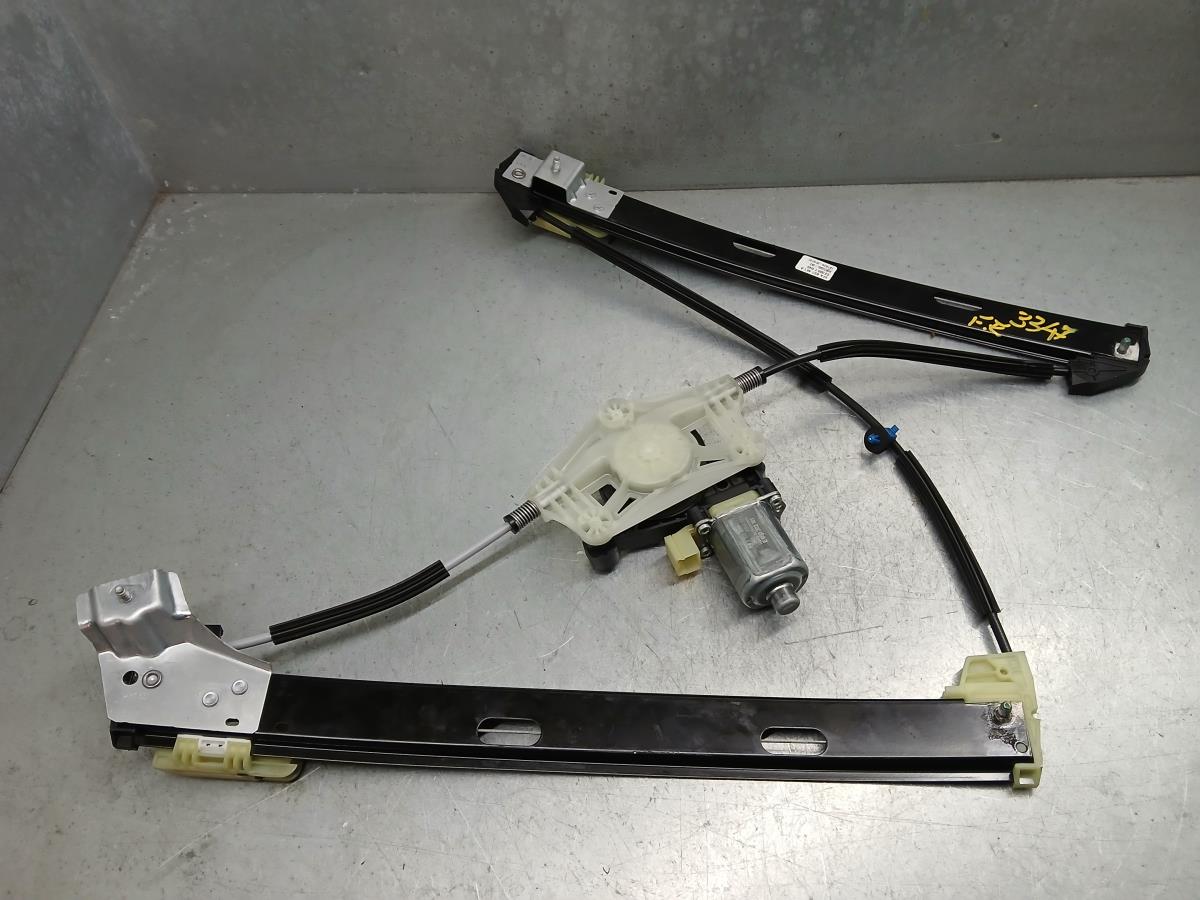 Lève-vitre avant gauche SEAT Leon (KL1)