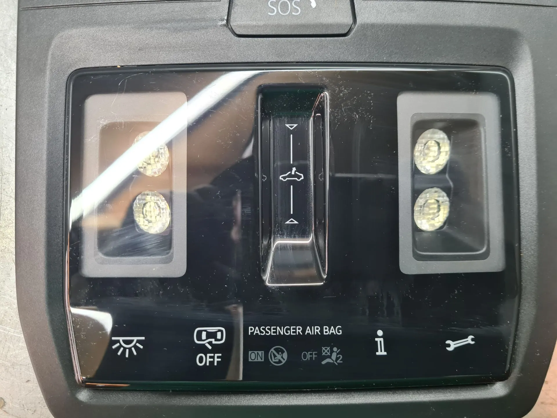 Plafonnier avant SEAT Leon (KL1) Imagem-2