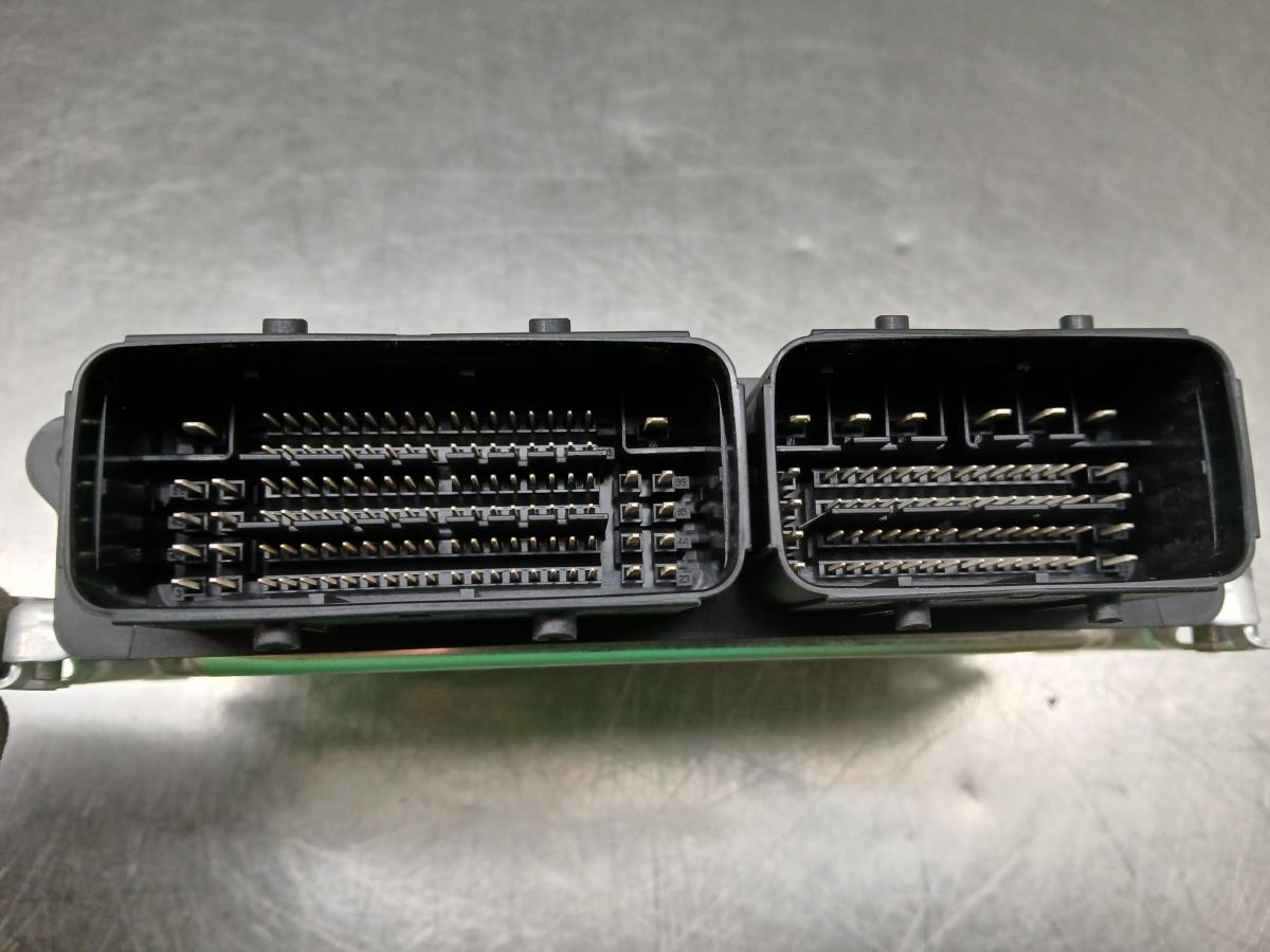 Centralina motor / ECU PEUGEOT 208 II Imagem-1