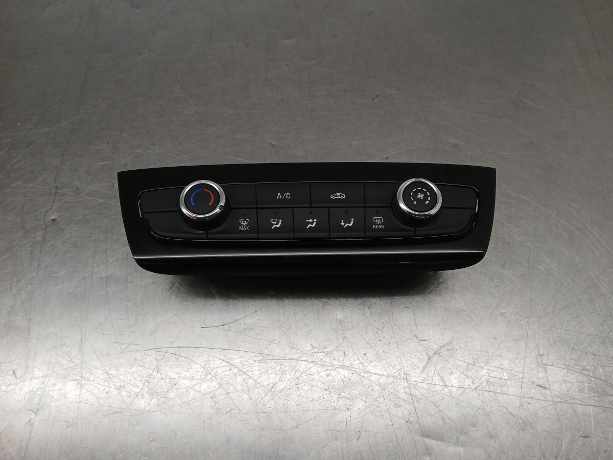 Climate control OPEL Corsa F